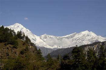 Dhumpus Trek